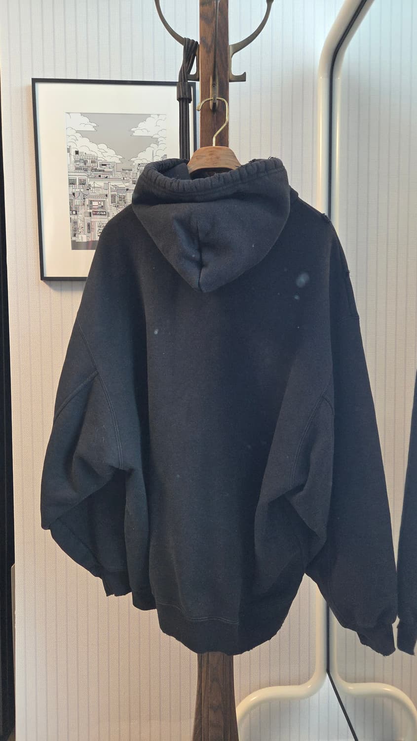 발렌시아가 후드팝니다. 상품이미지2