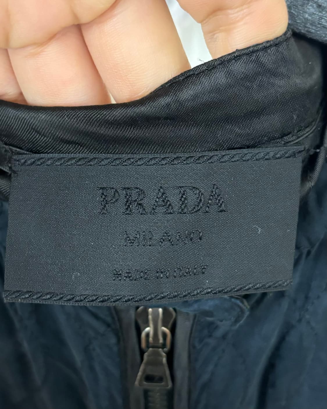 프라다 네이비 퀼팅 집업 자켓 상품이미지7