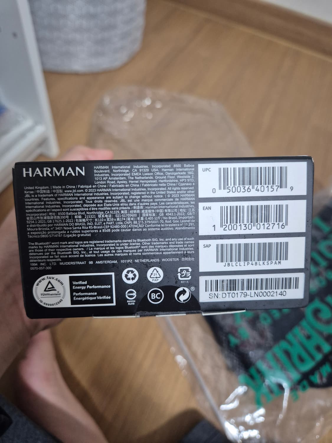 JBL Clip 4 슈프림 콜라보 블루투스 스피커  상품이미지3