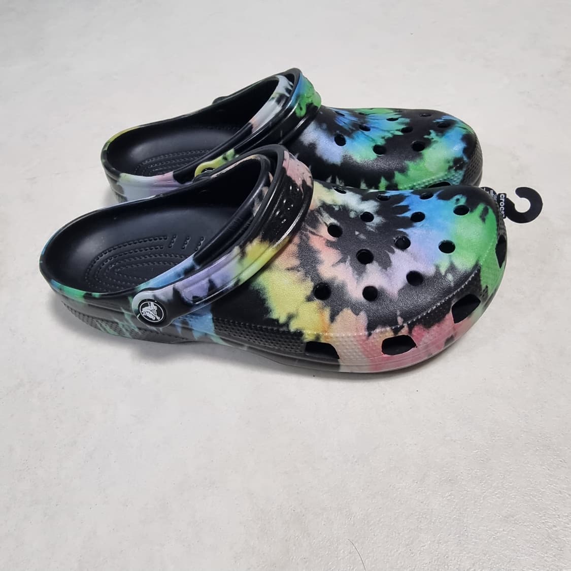 크록스 타이다이 클로그 상품이미지4