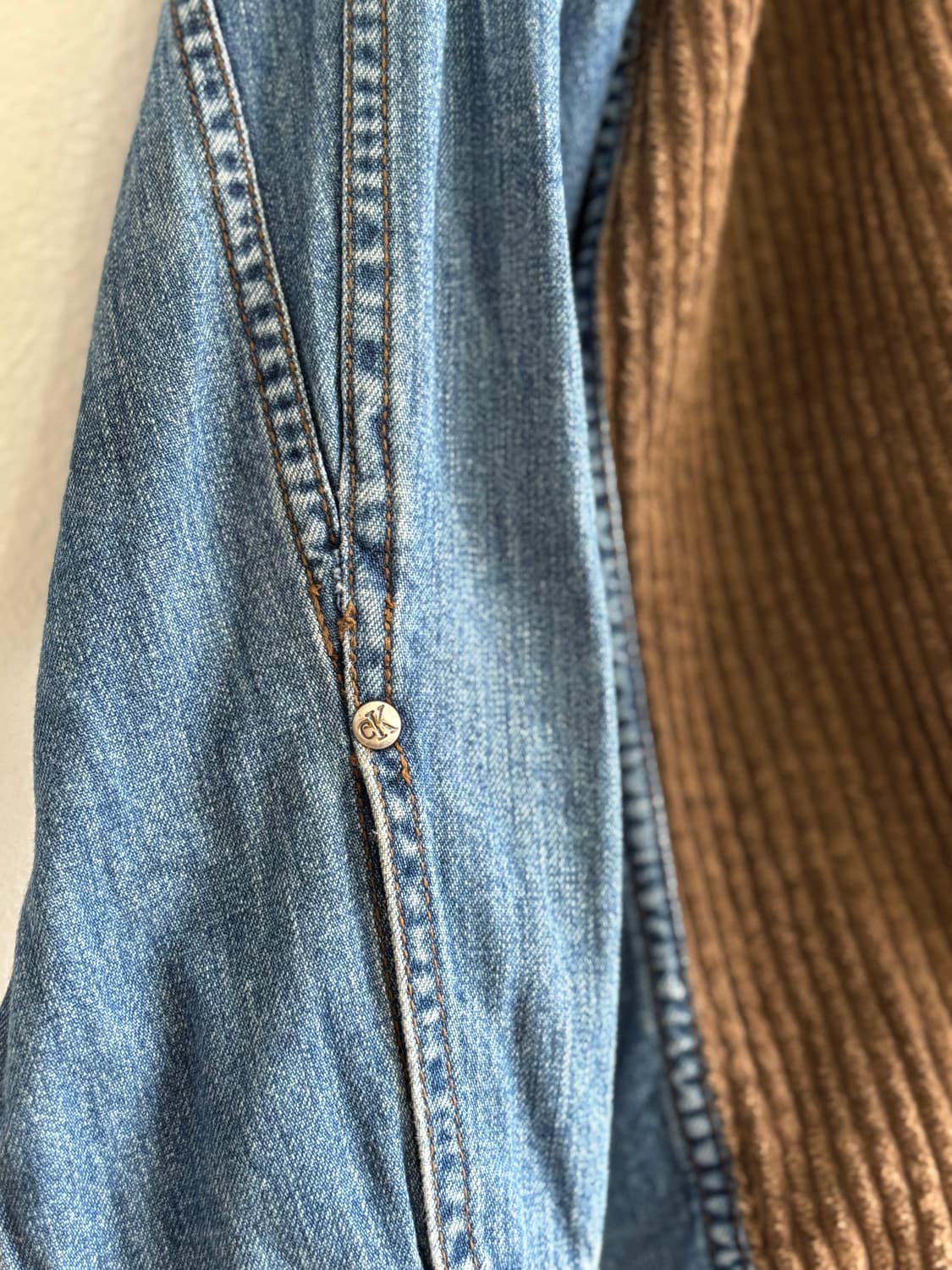 Old Calvin Klein Jeans Corduroy Shirt 상품이미지4