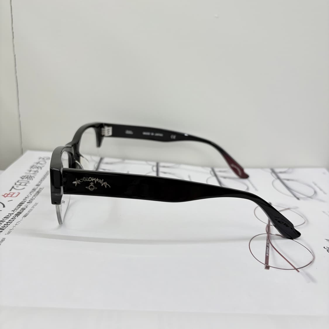 비비안웨스트우드 반무테 빈티지안경 상품이미지2