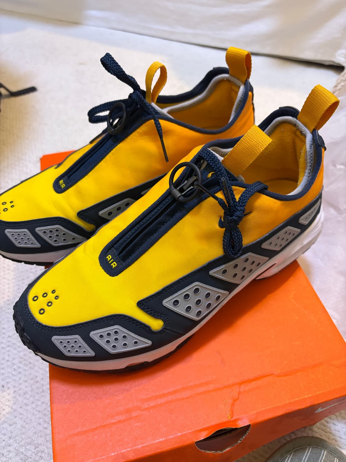 나이키 에어 맥스 썬더 270 상품이미지2