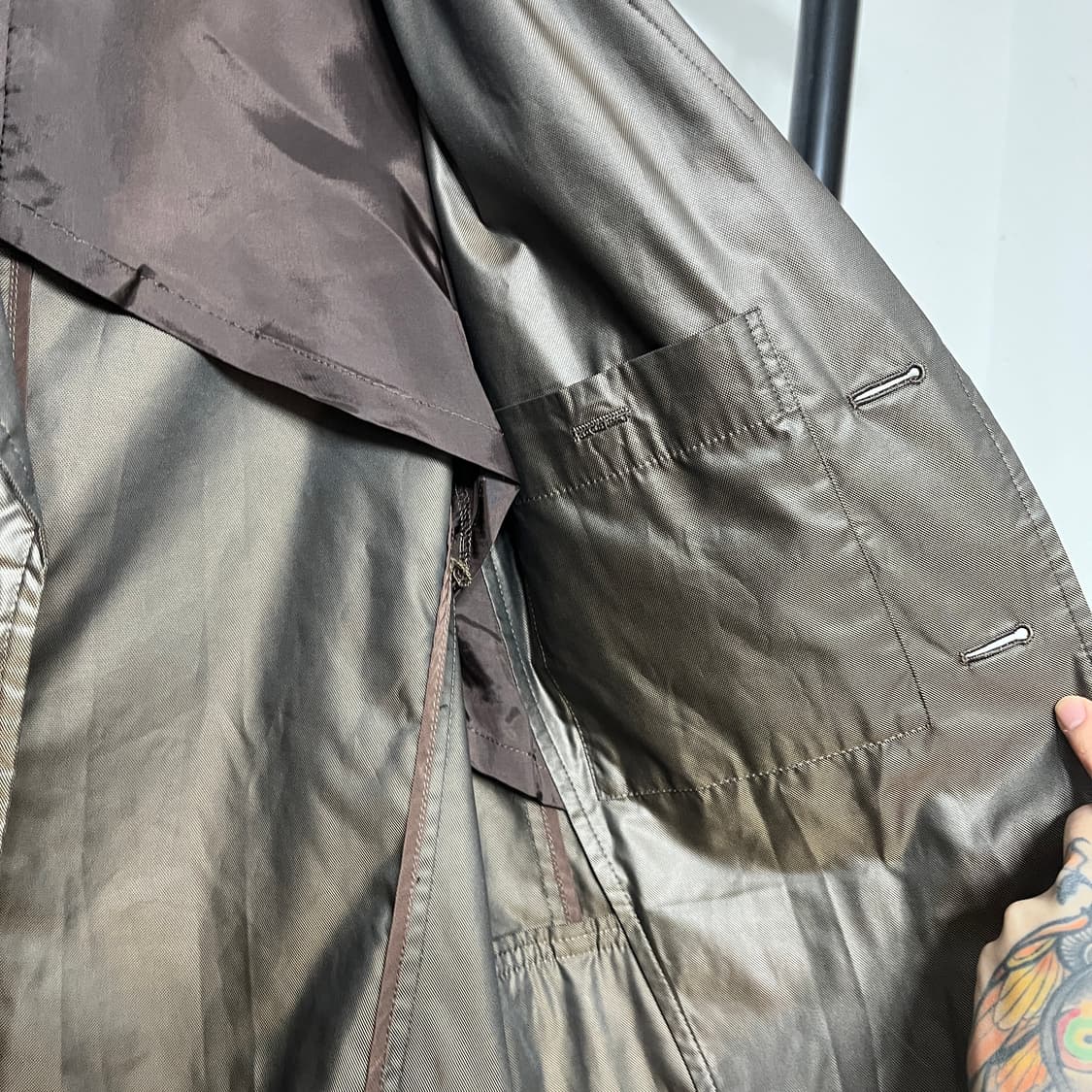 이세이 미야케 3버튼 나일론 재킷 브라운 상품이미지7