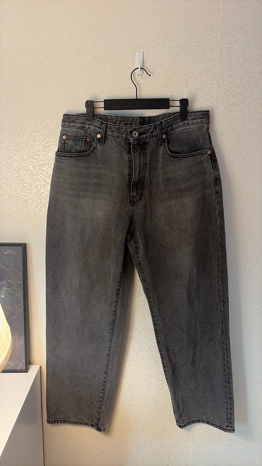 도넛리벤지 배기진 블랙 상품이미지1