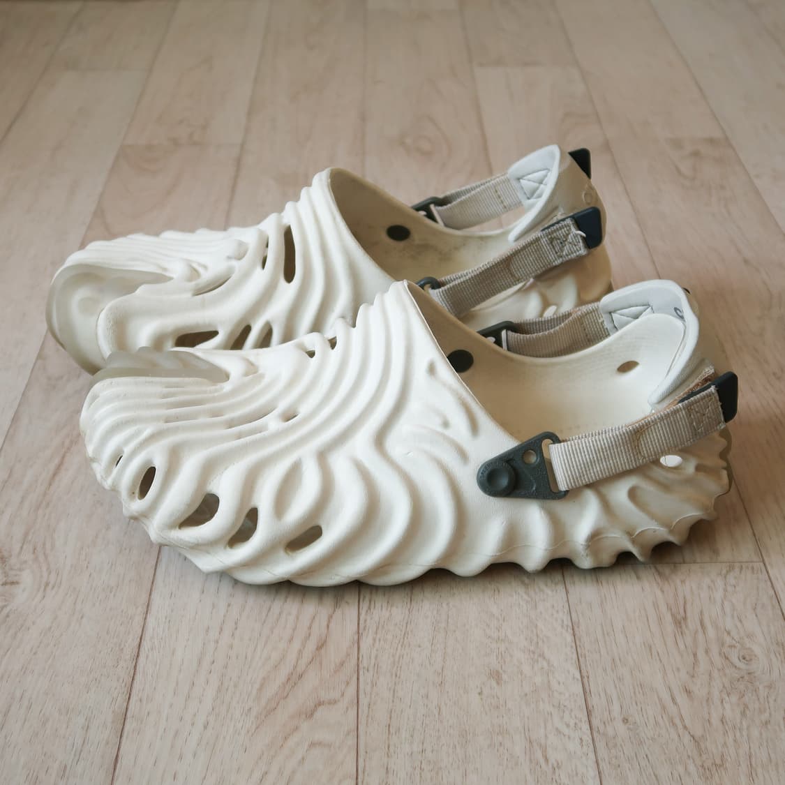 크록스x 실레헤 벰버리 클로그 상품이미지1