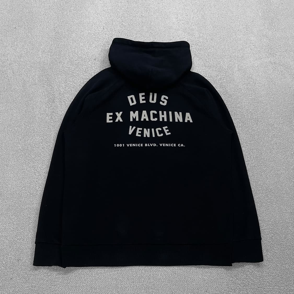 데우스엑스마키나 베니스 어드레스 후드티 블랙 상품이미지1