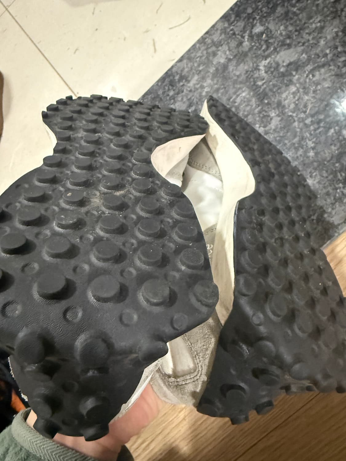 뉴발란스 327 그레이 270mm 상품이미지5