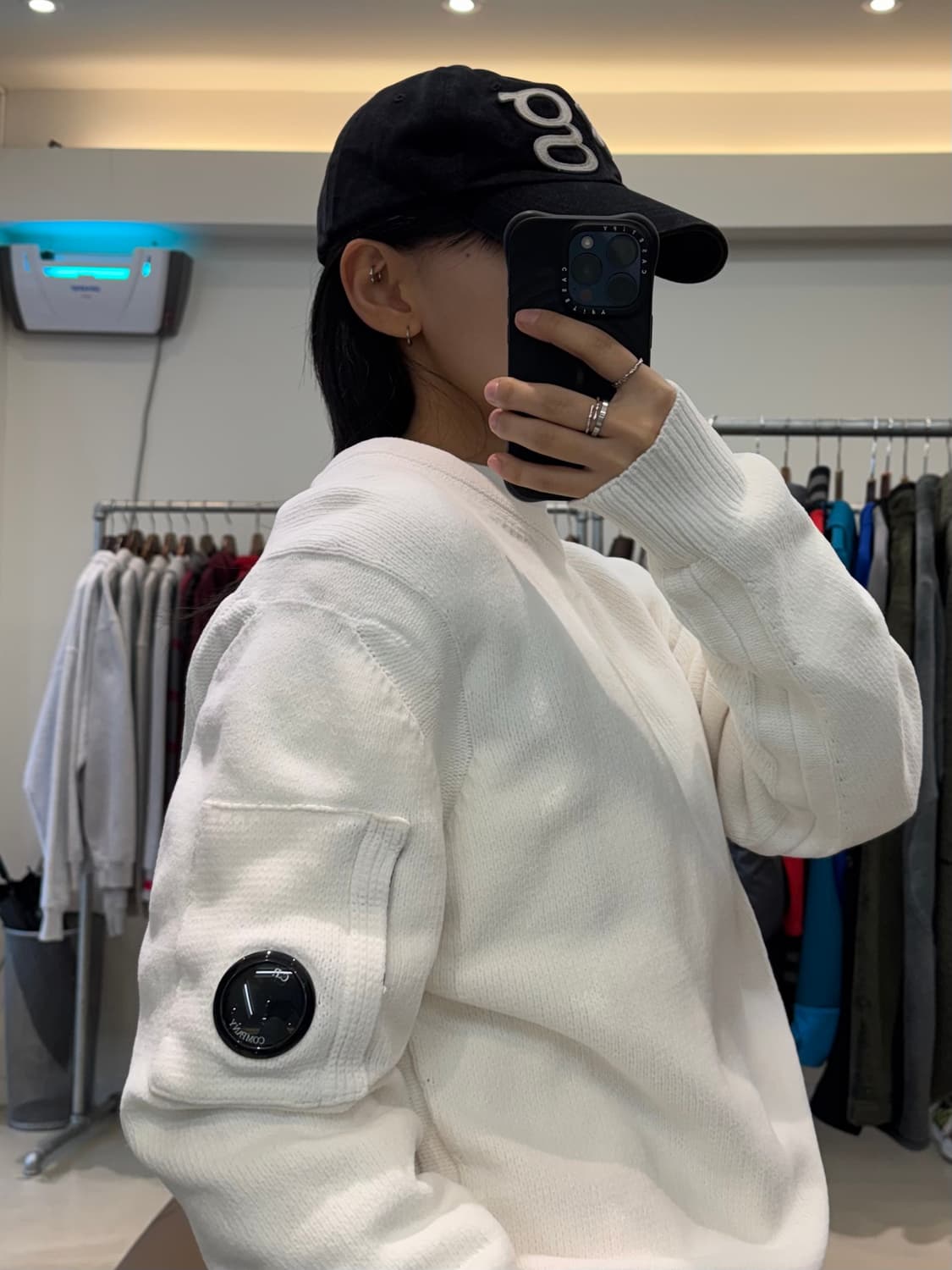 C.P. 컴퍼니 렌즈 와펜 크루넥 니트 상품이미지5