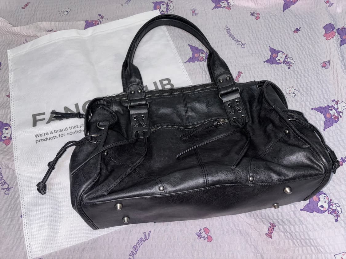 팬시클럽 벨티드 워싱 레더백 블랙 상품이미지2