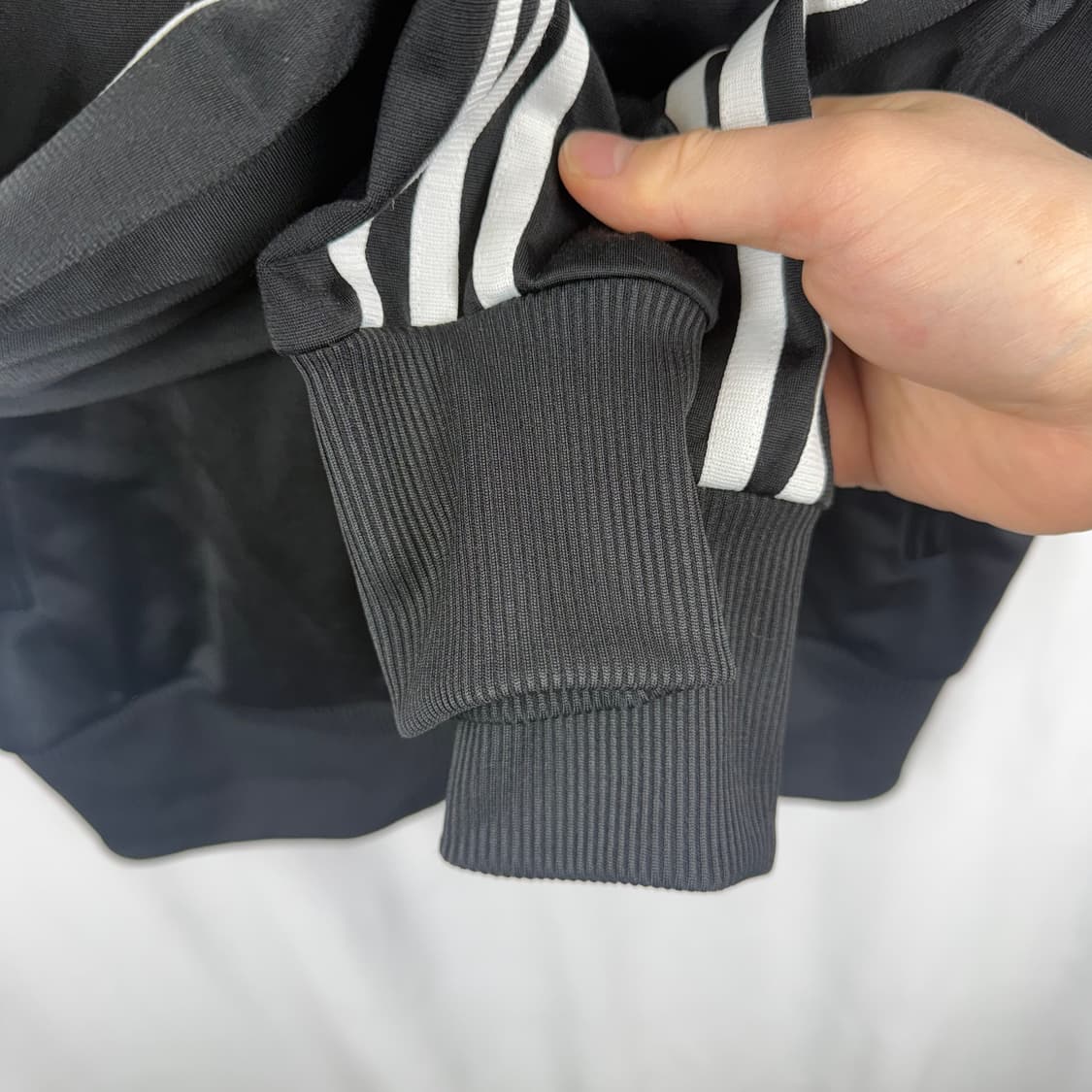 (90) 아디다스 우먼스 파이어버드 백로고 크롭 트랙탑 져지 상품이미지4