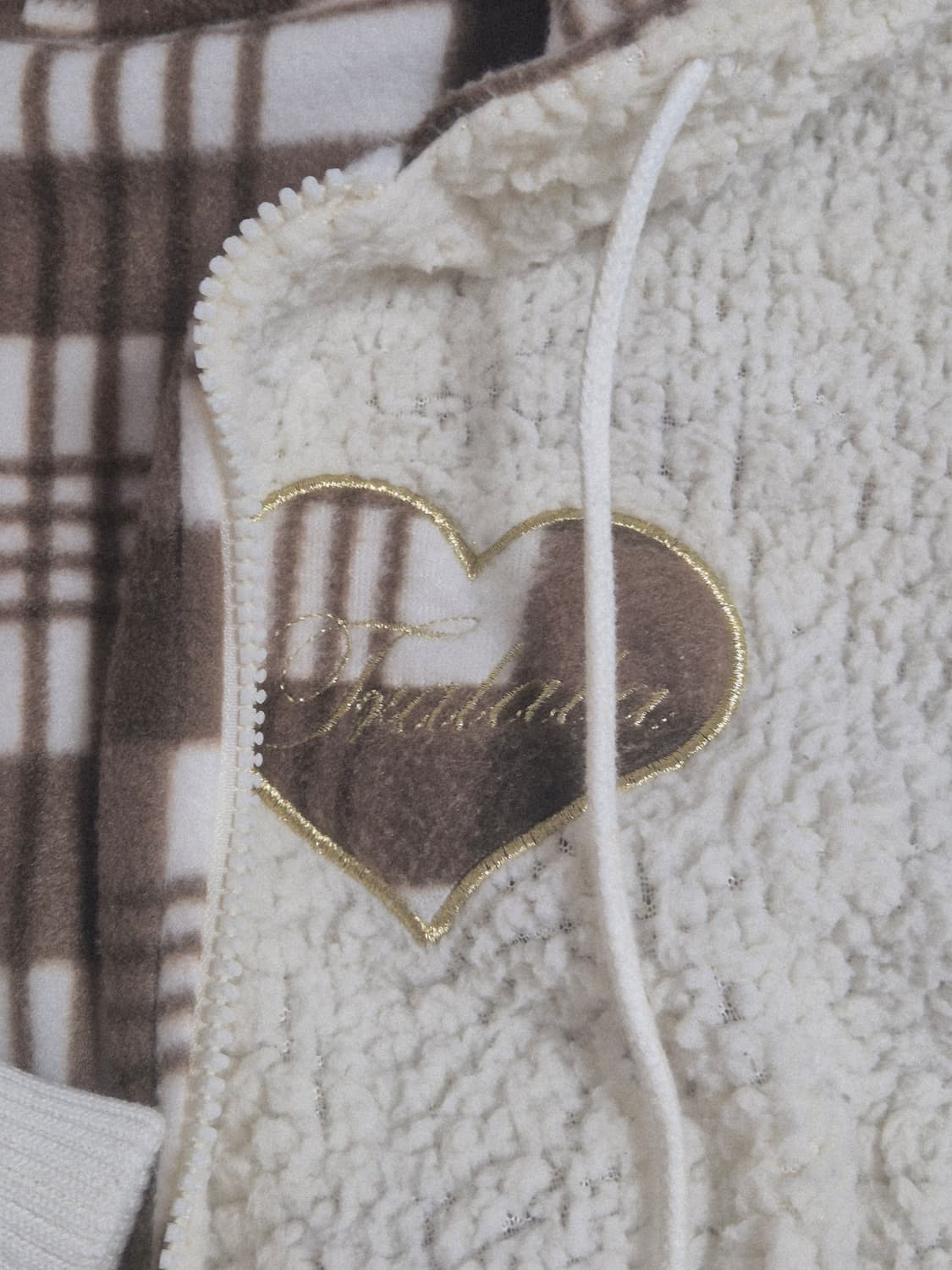 트랄라라 리즈리사 초코 아이보리 브라운 체크 라떼 모자 후드 폼폼이 갸루 상품이미지4