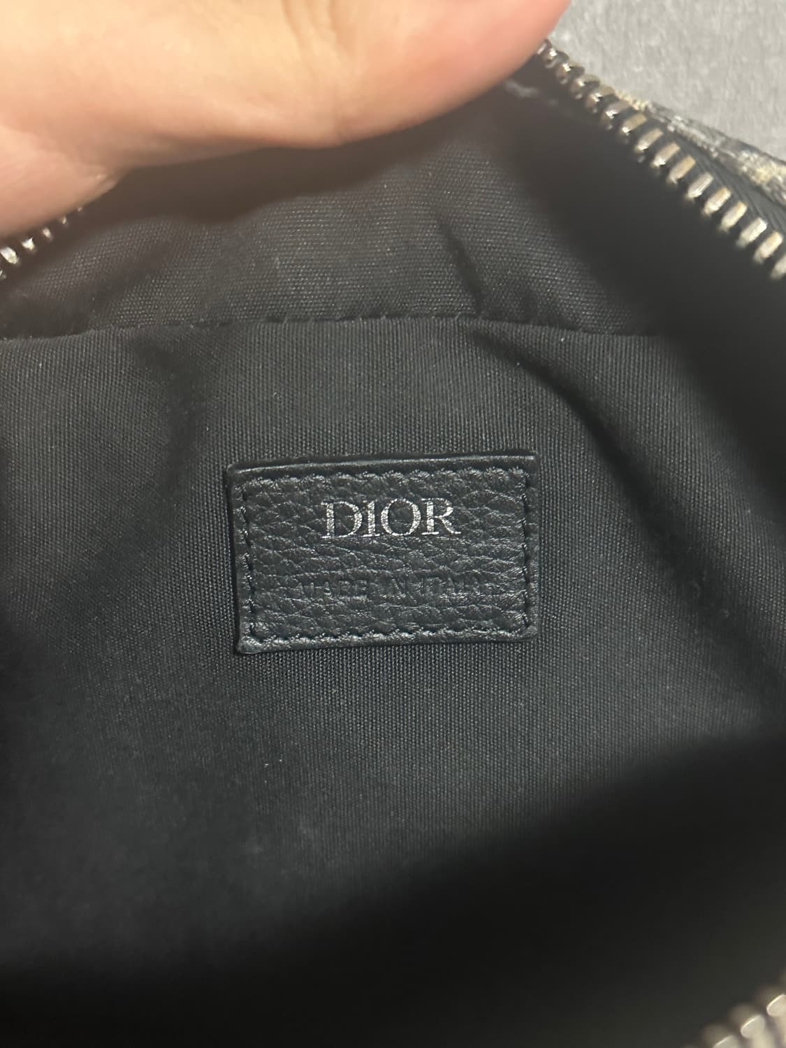 디올 사파리 메신저백 상품이미지8