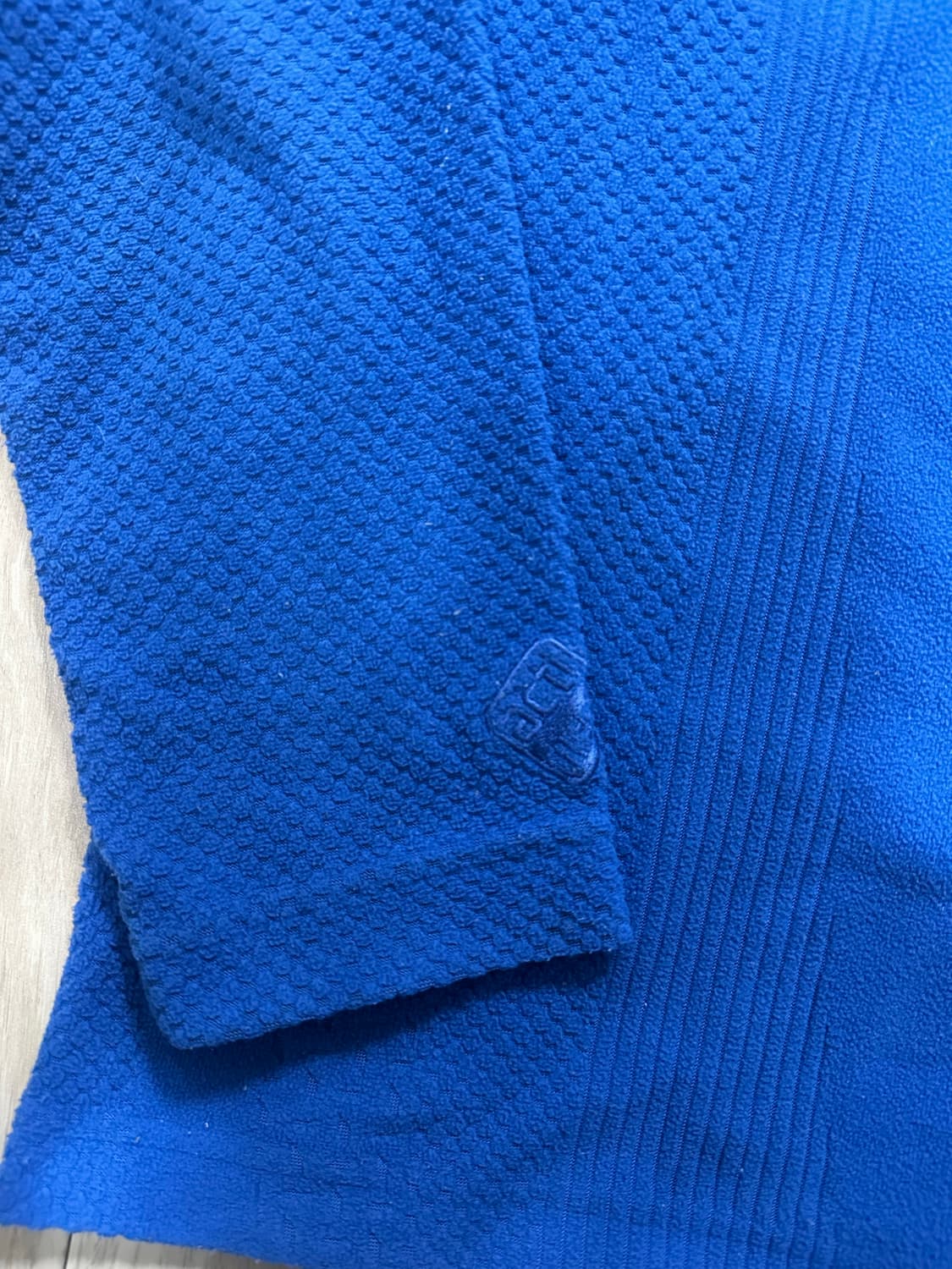 살로몬 테리소재(수건) 올드스쿨 크롭집업 s 상품이미지4