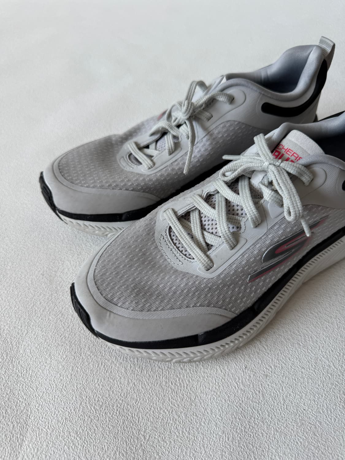 [250]스케쳐스(Skechers) MAX CUSHION 런닝화 상품이미지8