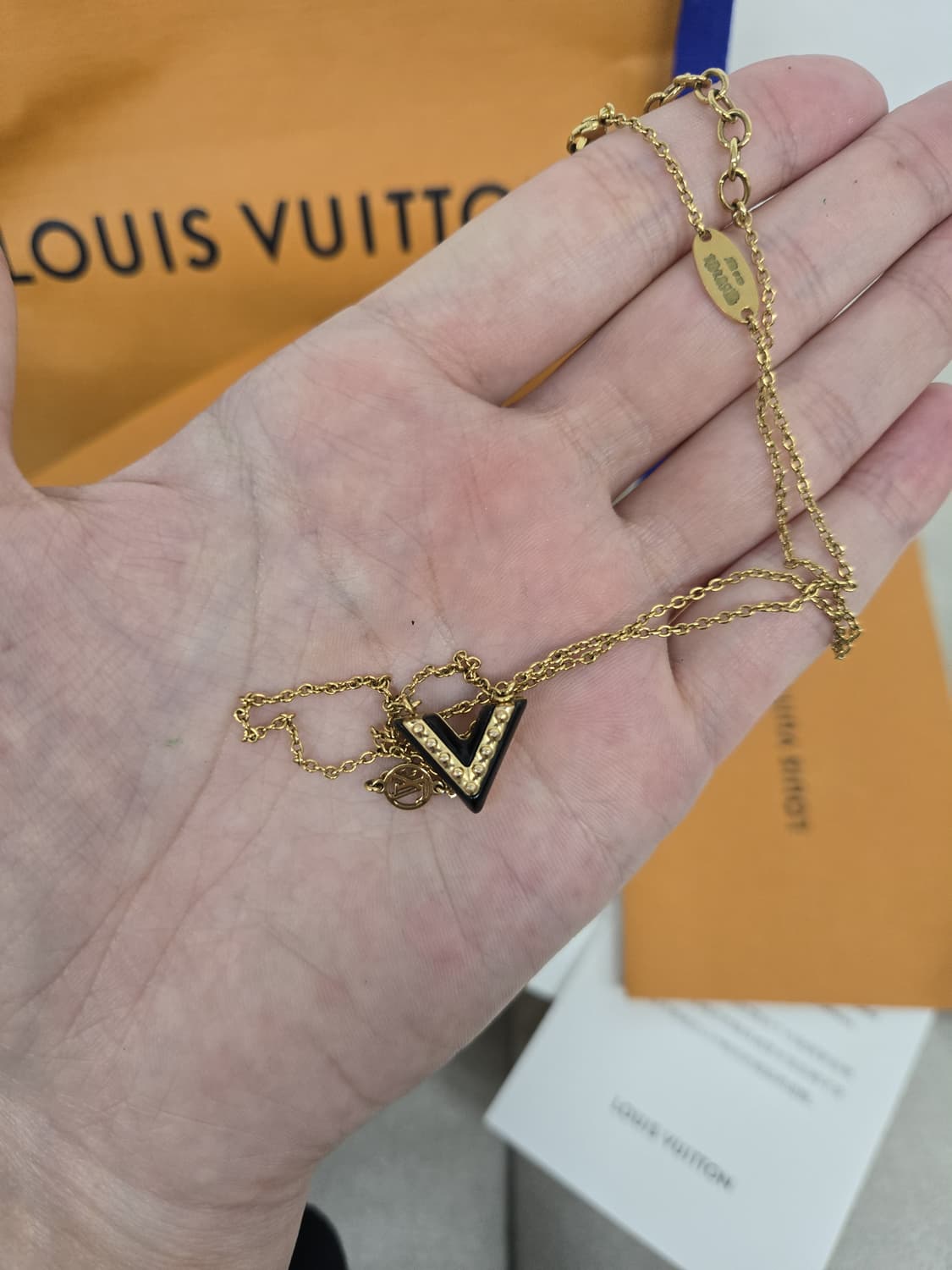 [보증서 정품]루이비통 에센셜 목걸이 상품이미지4