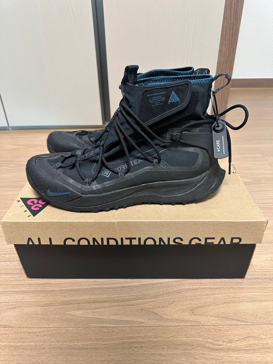 290 나이키 ACG 테라 안타틱 고어텍스 앤트러사이트 상품이미지1