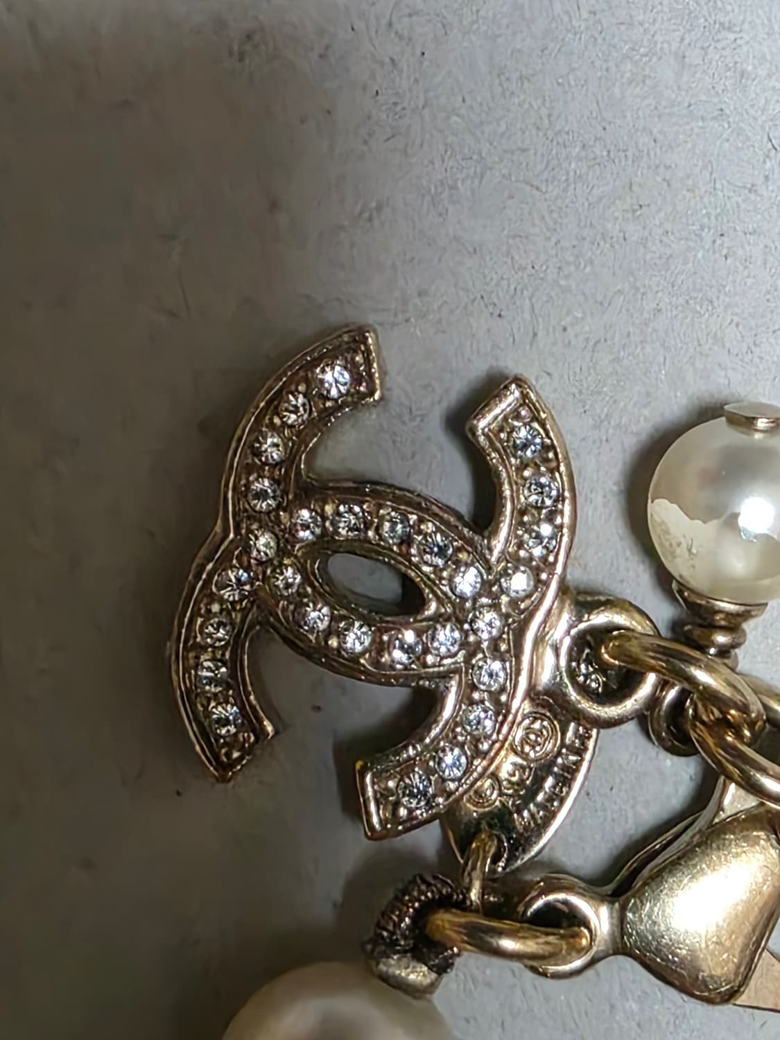 샤넬 CC 로고 스트라스 펄 브레이슬릿 진주 팔찌 상품이미지3