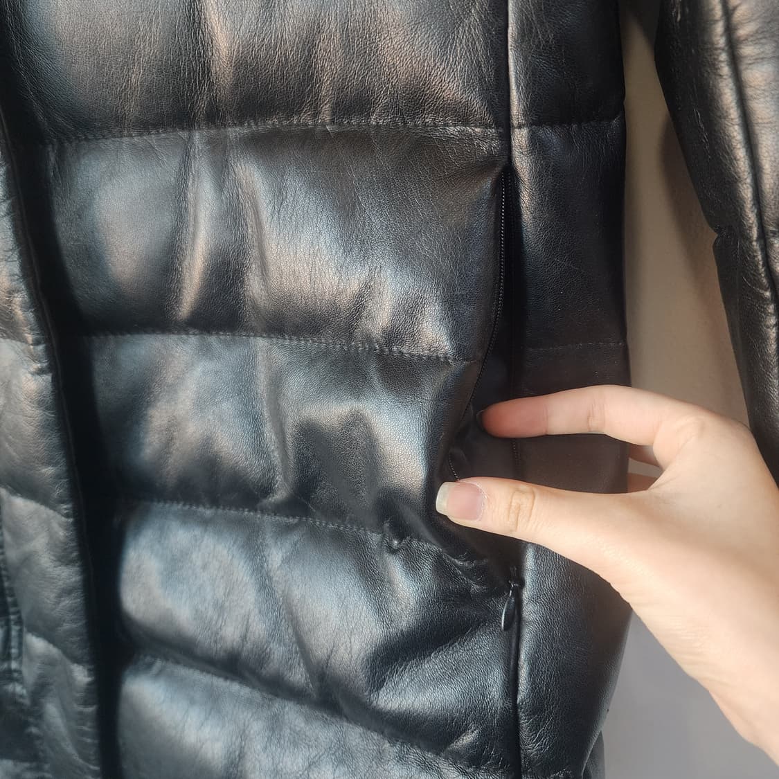 BREAL 블랙 가죽 패딩 상품이미지4