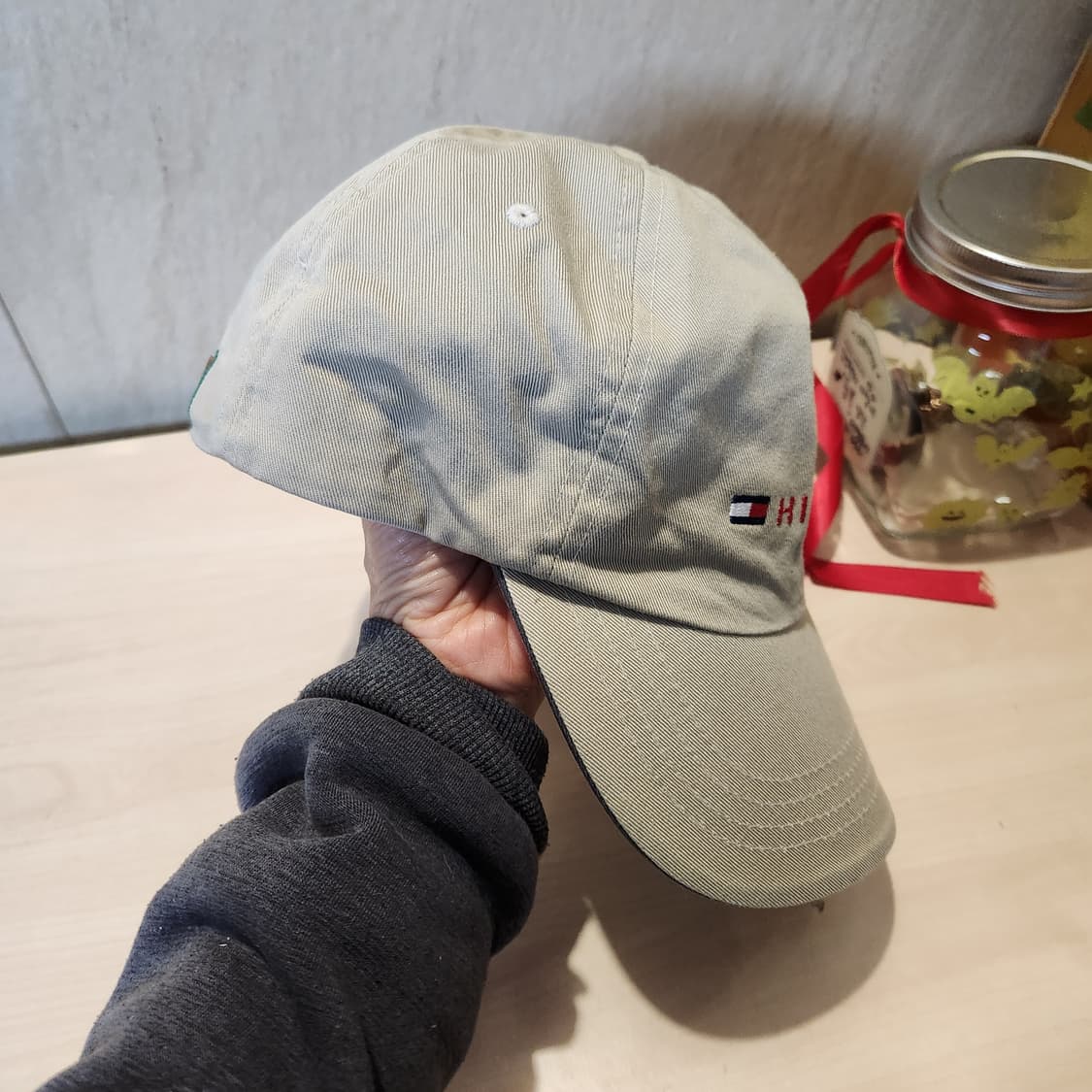 TOMMY HILFIGER 베이지 볼캡 | 레더 스트랩 클래식 캡 상품이미지2