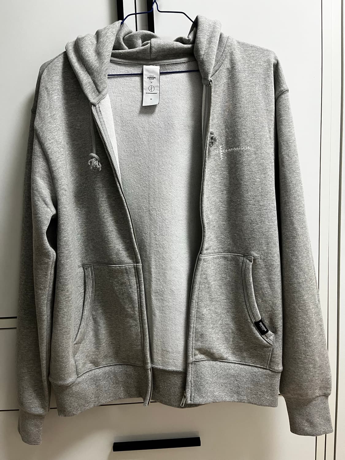 지드래곤 피스마이너스원X마마 팝업 후드집업 그레이 M 상품이미지4