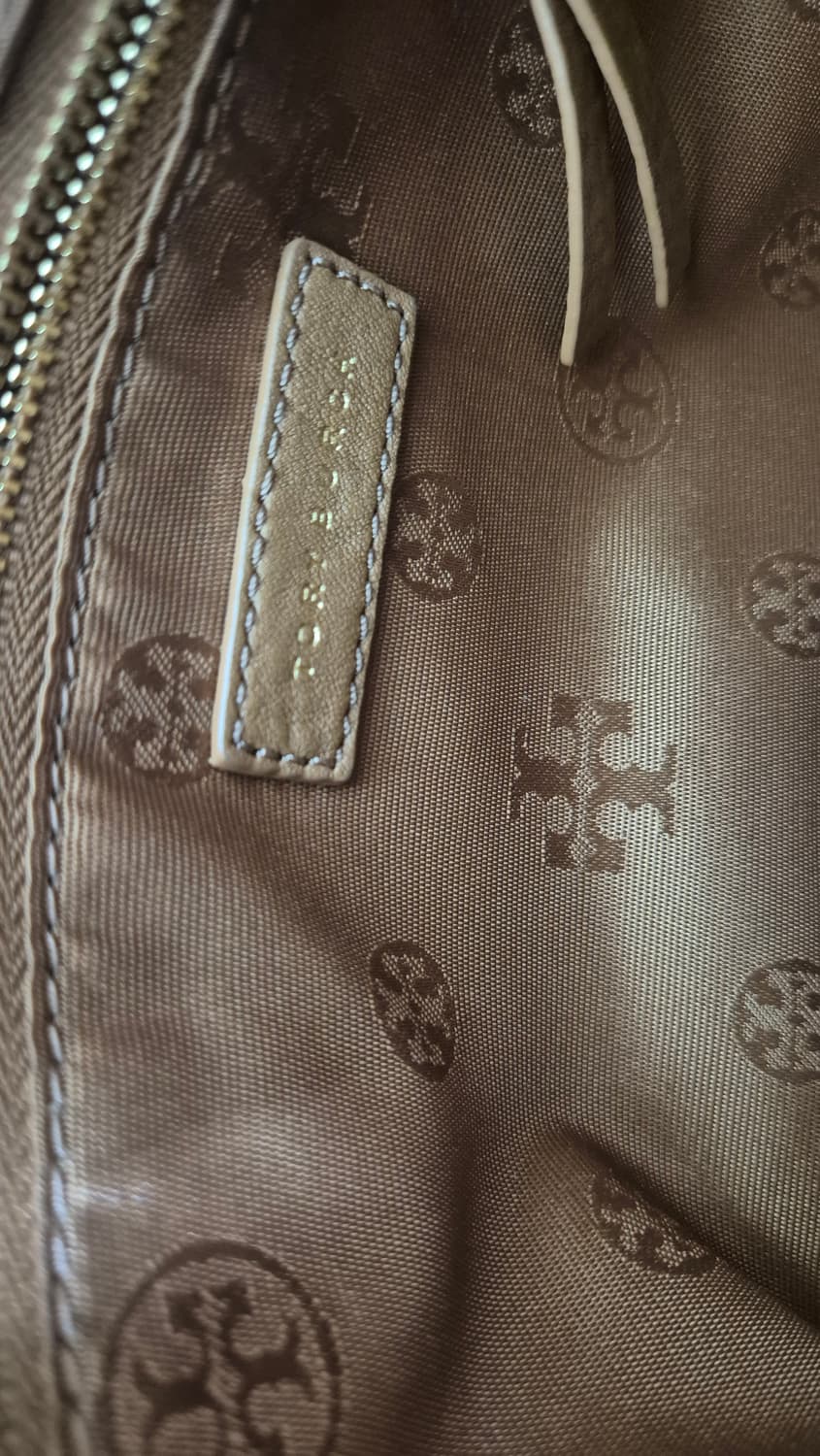 토리버치 아만다 카멜 더블 집 토트백 상품이미지8