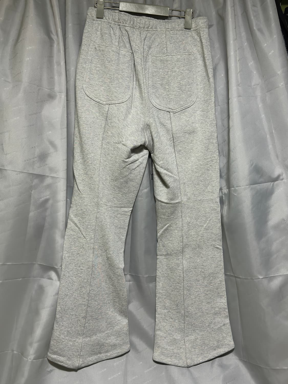 Masu 마수 그레이 스웻팬츠 있는 상품이미지2