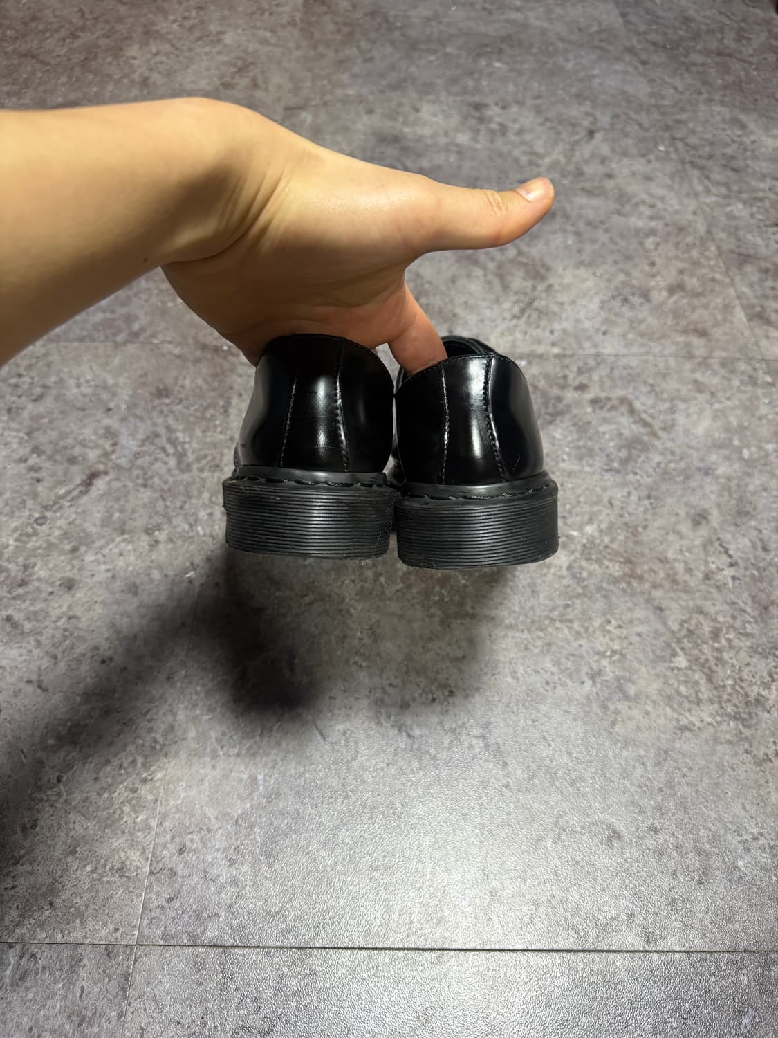 닥터마틴 1461 모노 240 상품이미지3