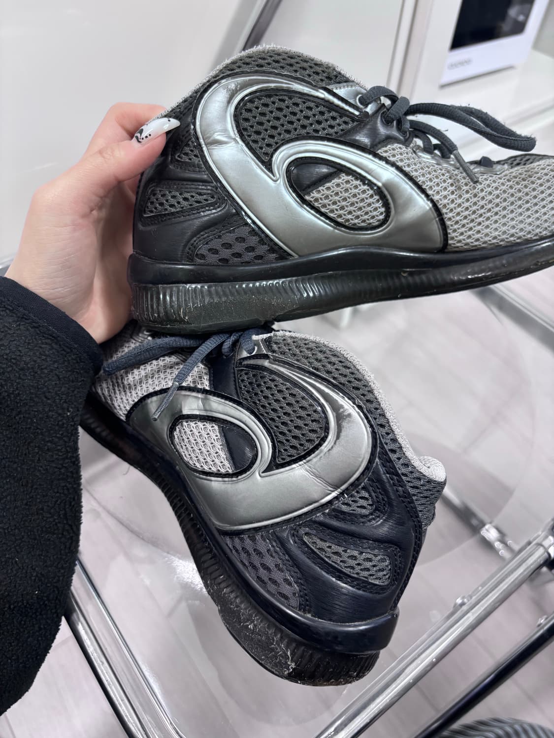 아식스 x 키코 코스타디노브 젤 소켓 인피니티 다크 그레이 255 상품이미지4