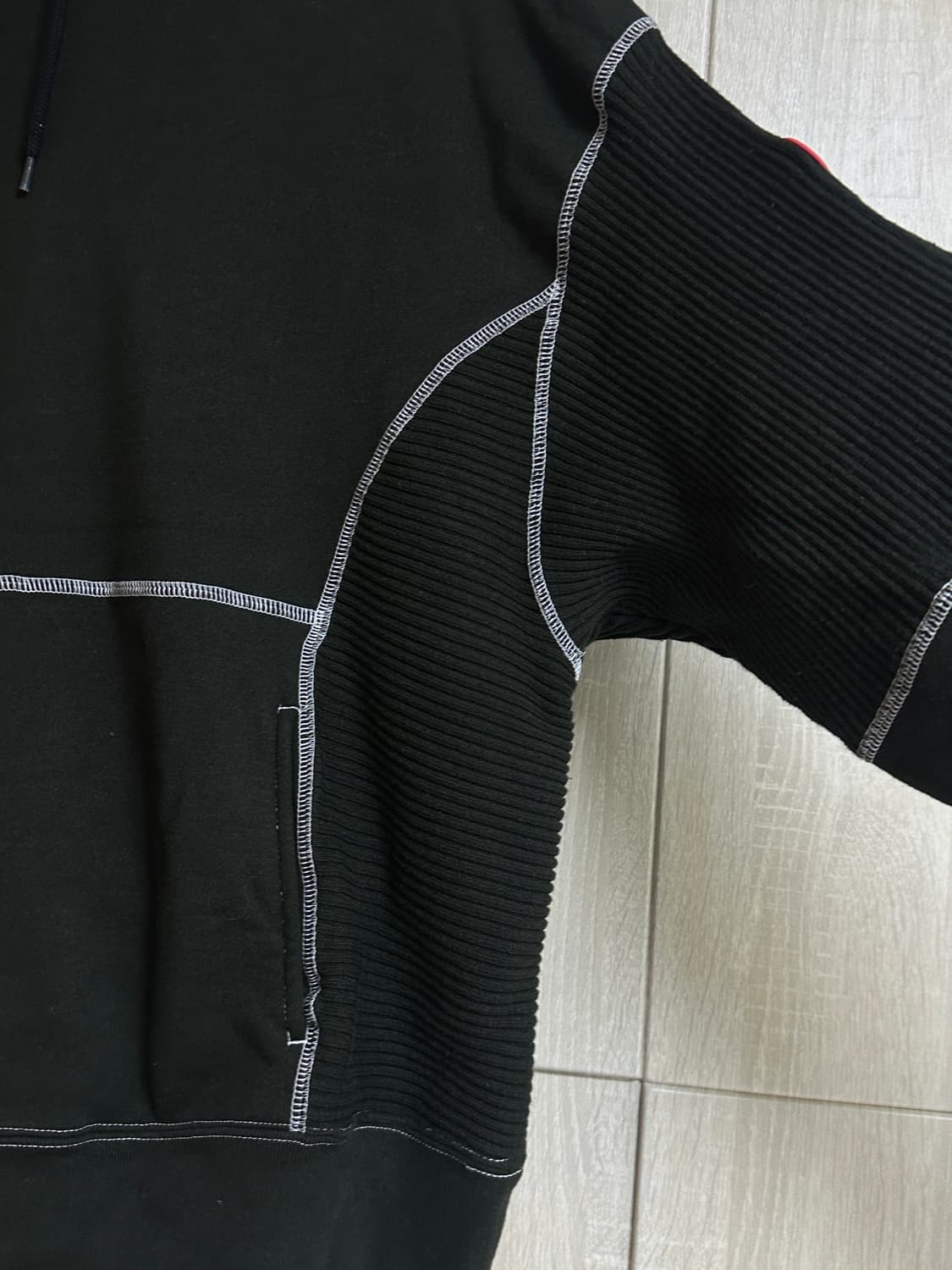 [판매]카브엠트 후드티 상품이미지3