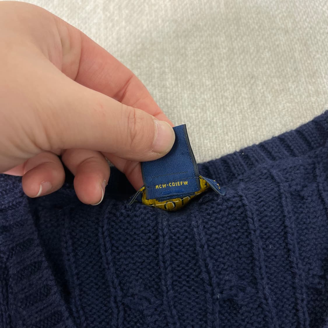 95 폴로랄프로렌 꽈배기 네이비 니트 조끼 상품이미지4