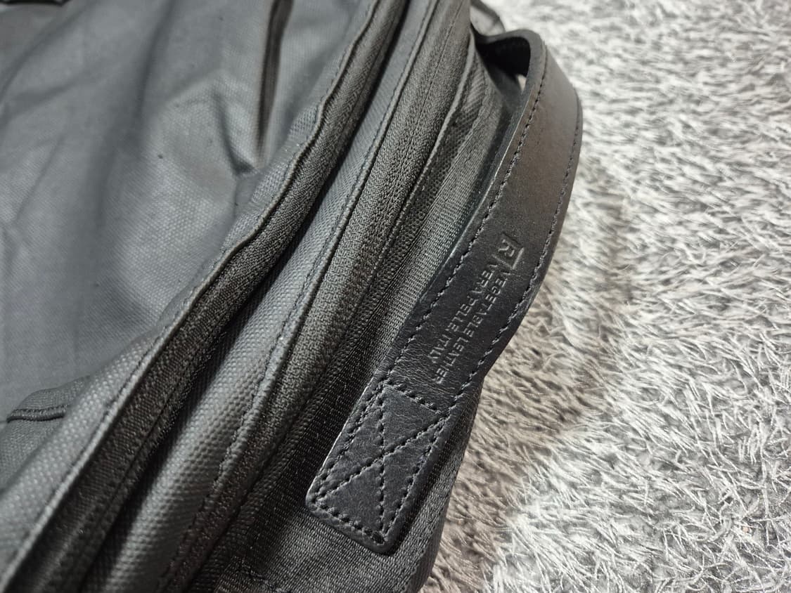 로우로우 백팩 겸 크로스백 상품이미지8