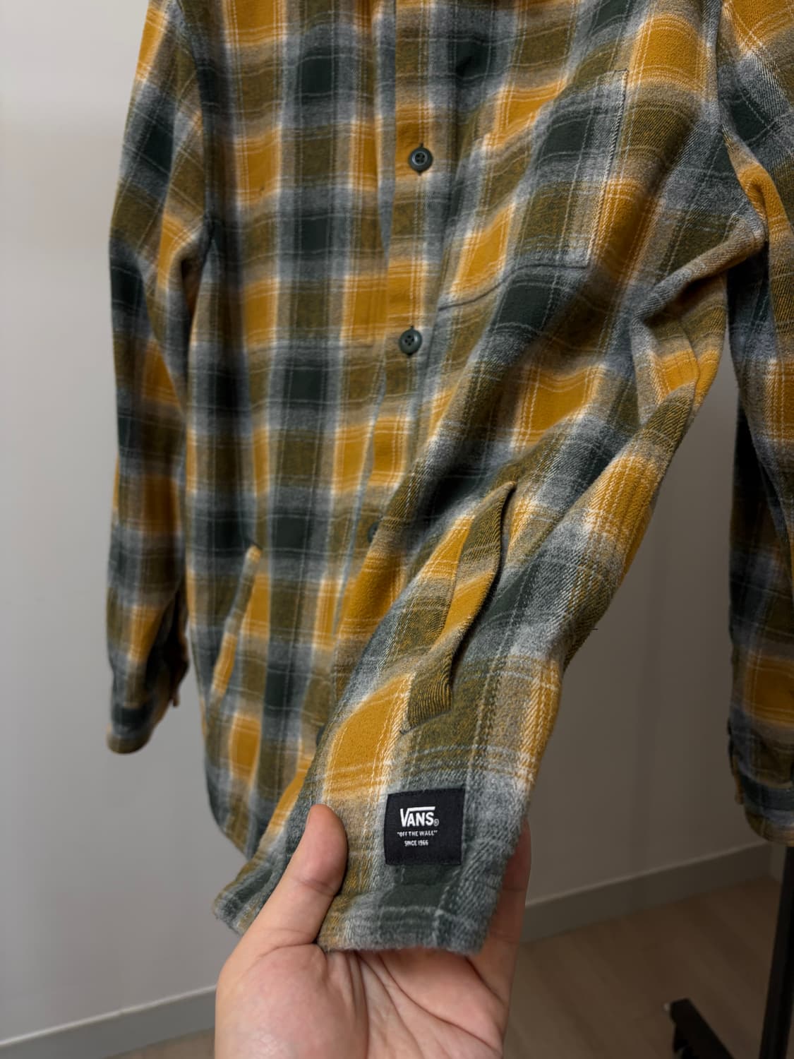 (L) Vans 반스 클래식핏 옐로우 체크 플란넬 셔츠 상품이미지2