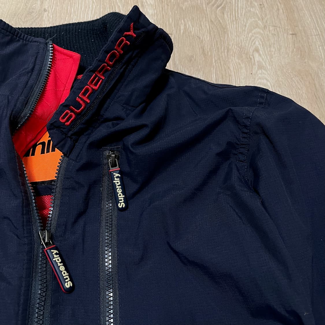 슈퍼드라이 윈드하이커 바람막이 점퍼 [네이비] S/90 상품이미지4