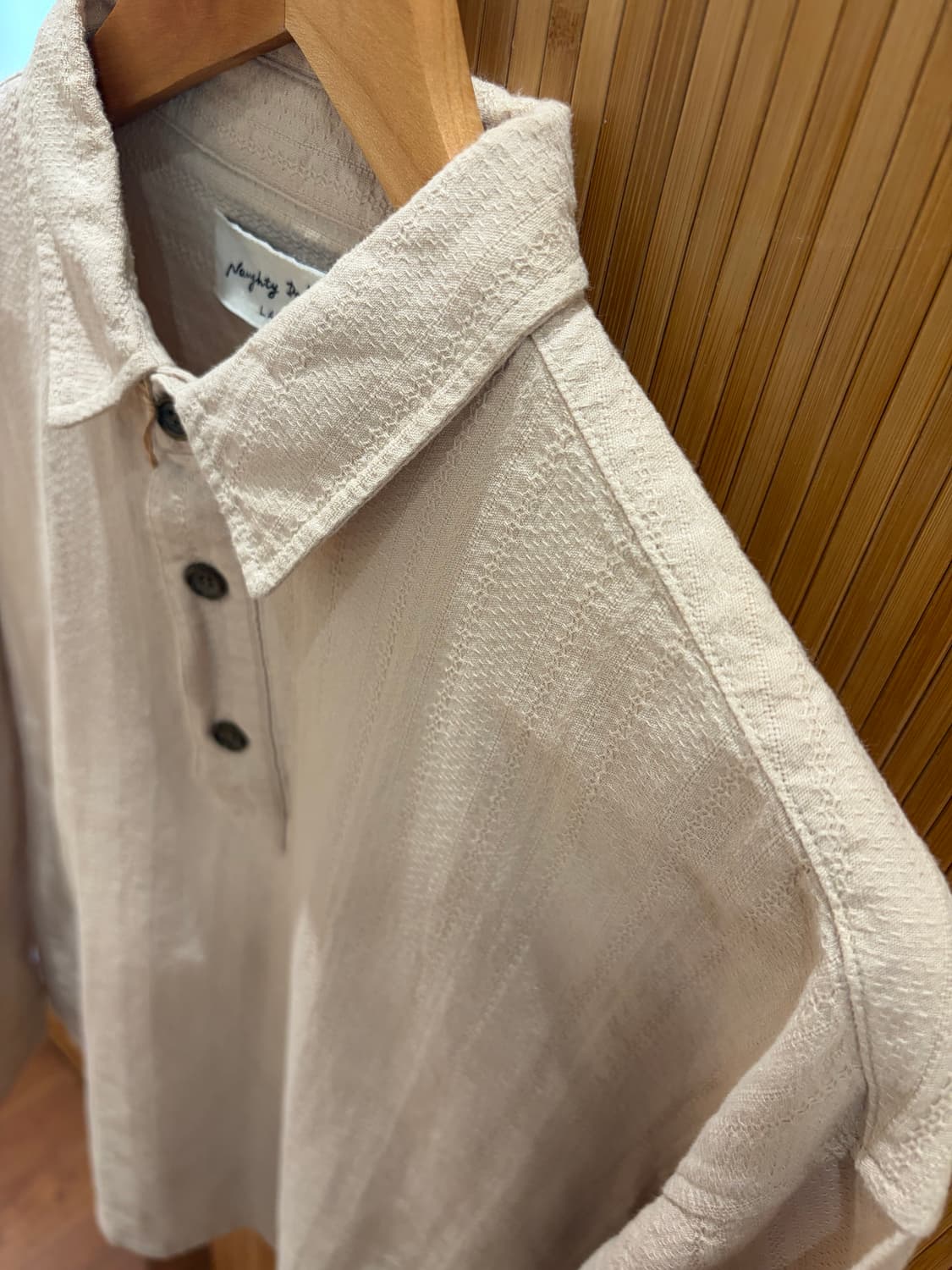 NAUGHTY DUG EMBROIDERY SHIRT 상품이미지1