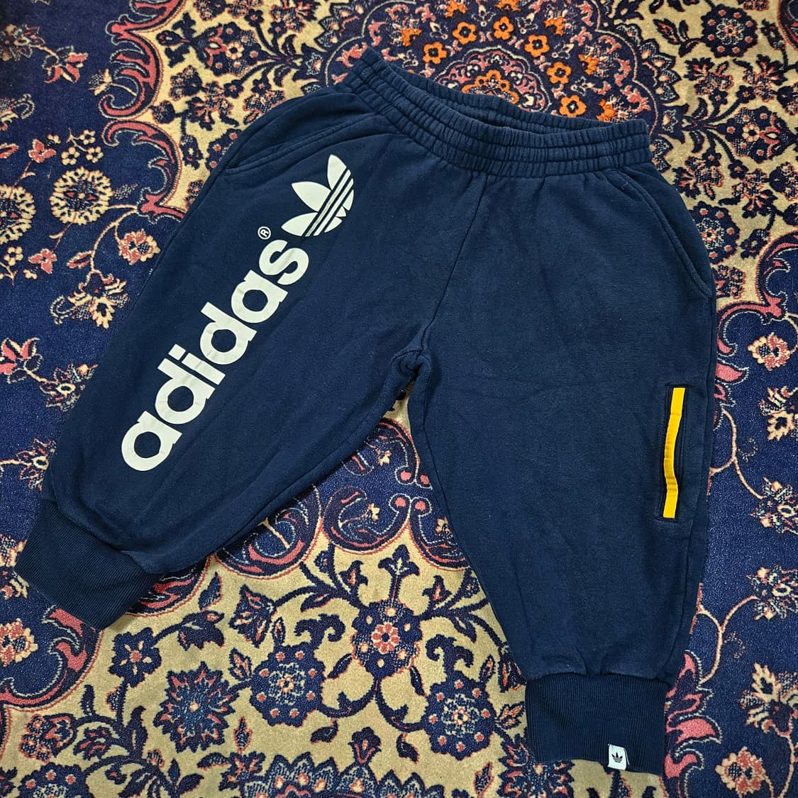 아디다스 오리지널 사이드 레터링 7부 조거 팬츠 M(95) 상품이미지1