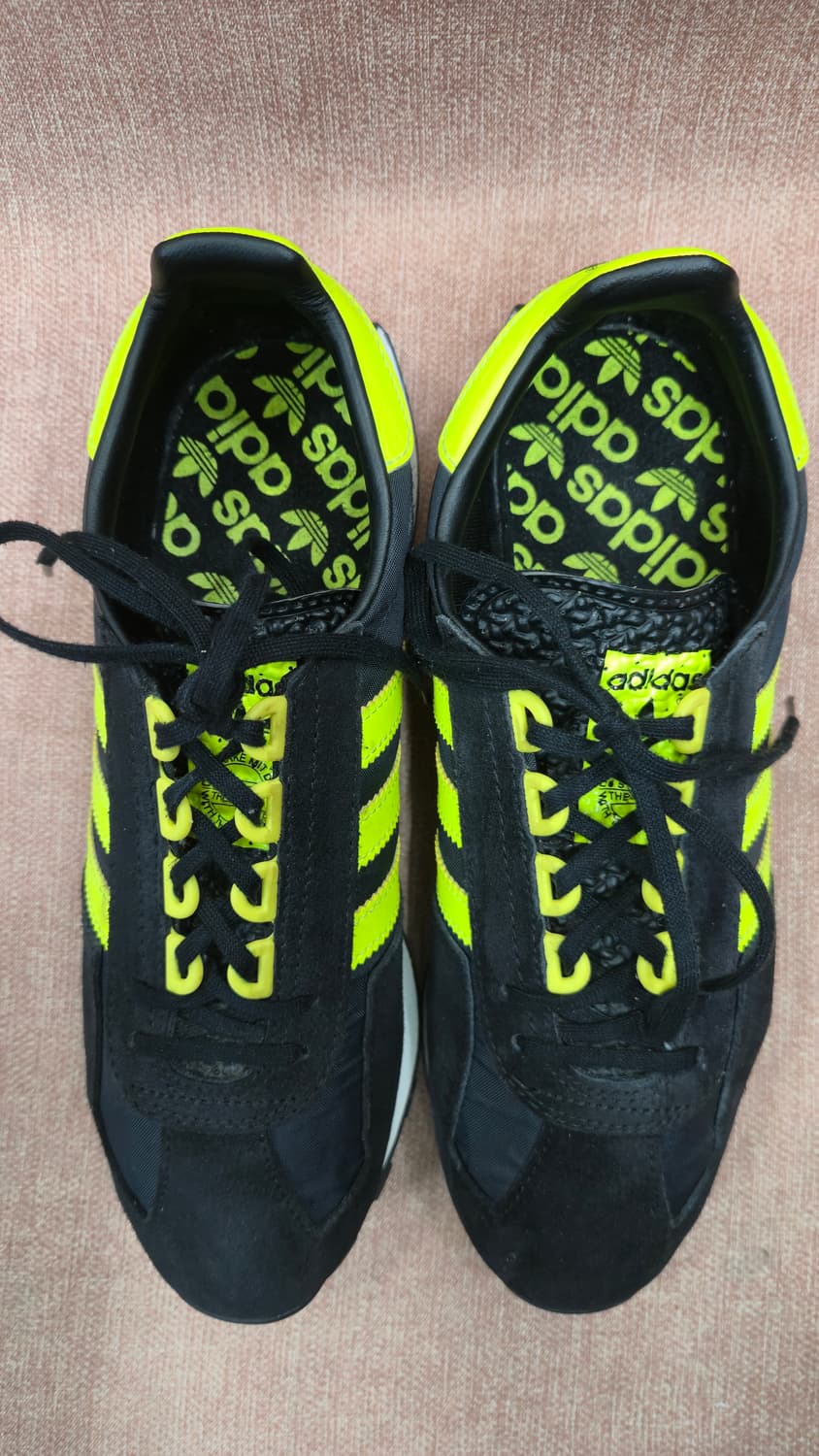 아디다스 260mm- 레이싱1  스니커즈 운동화  검정 노랑 상품이미지2