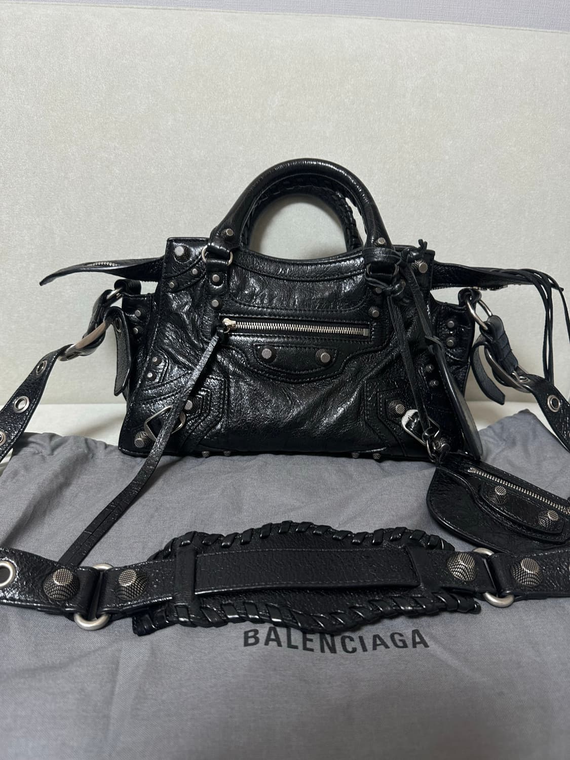 [A+ 정품] 발렌시아가 네오카골 블랙xs 상품이미지3