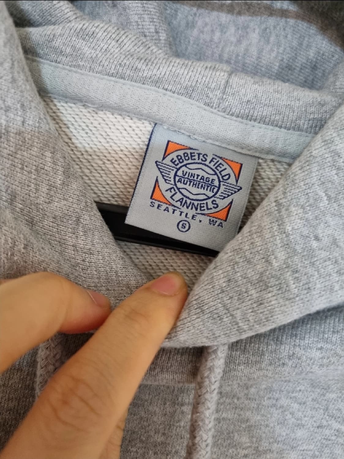 이벳필드 후드티 상품이미지5