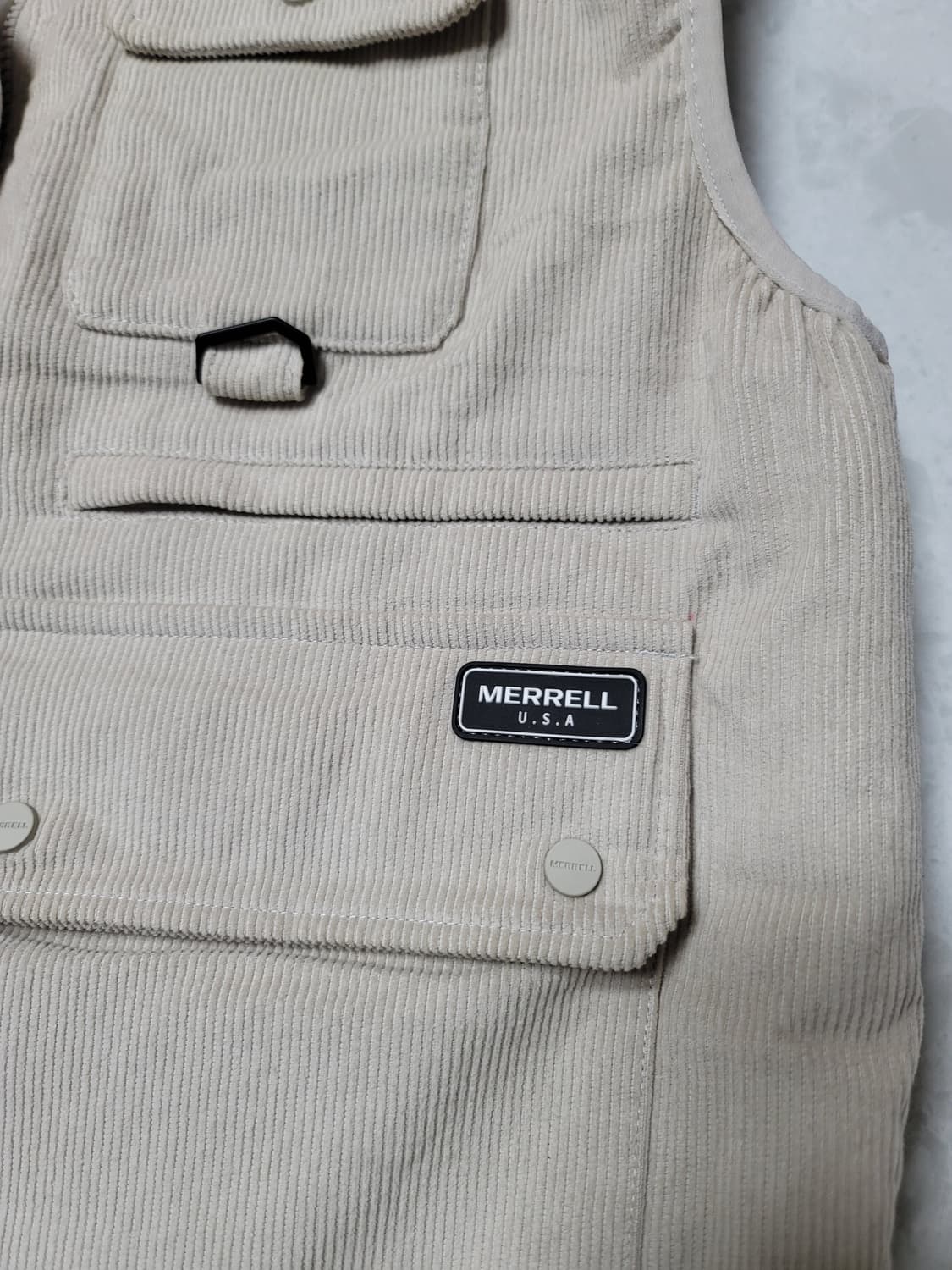 머렐 코듀로이 워크 패딩조끼  100표기 105정 상태굿
  상품이미지3