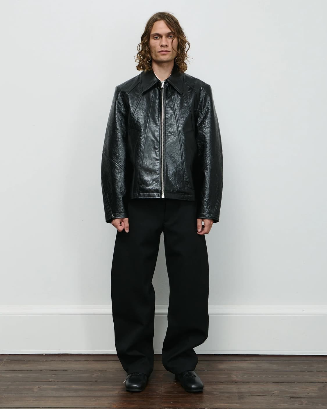 Sefr 세퍼 글로시 레더 자켓 상품이미지3