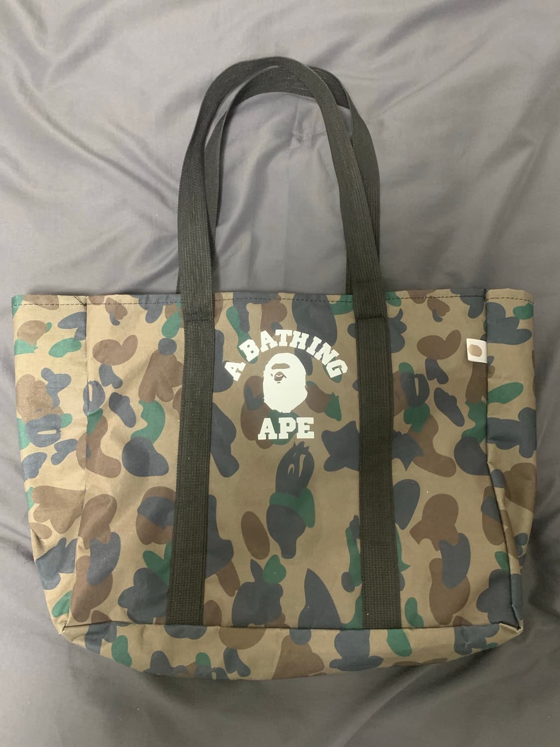 베이프 잡지 부록 토트백 판매합니다. 상품이미지2