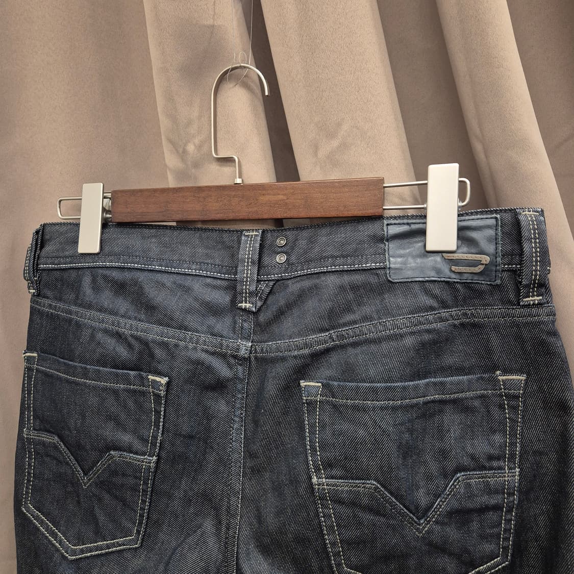 디젤 라키 레귤러 스트레이트핏 31 상품이미지7