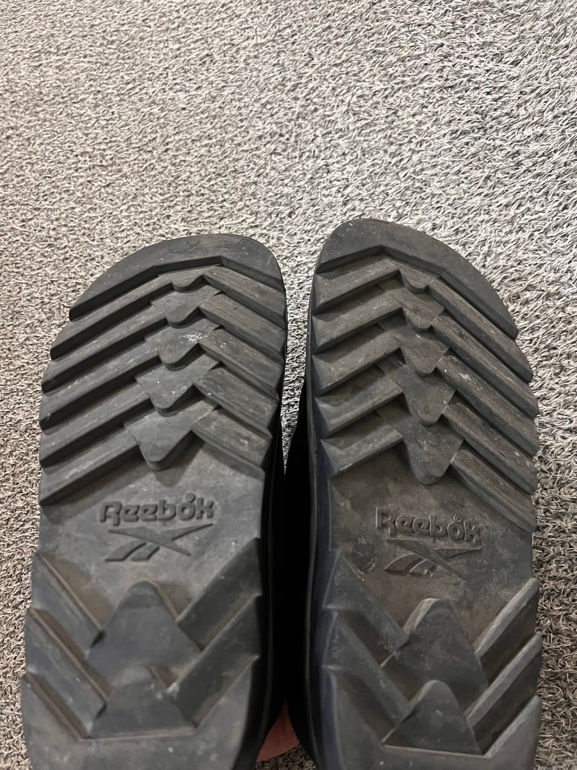 리복x니들스 비트닉 목 코어 블랙 퍼플 상품이미지2