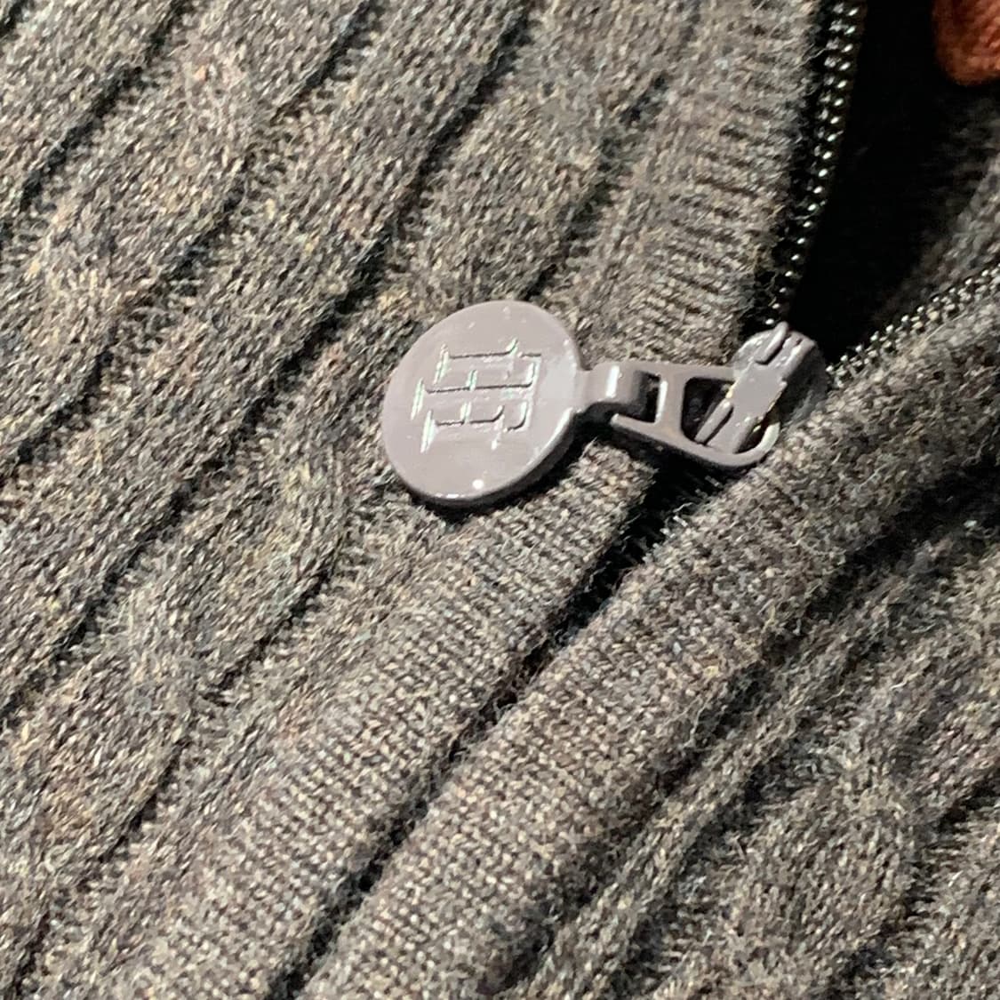 타미힐피거 우먼스 브라운 니트 집업  상품이미지3