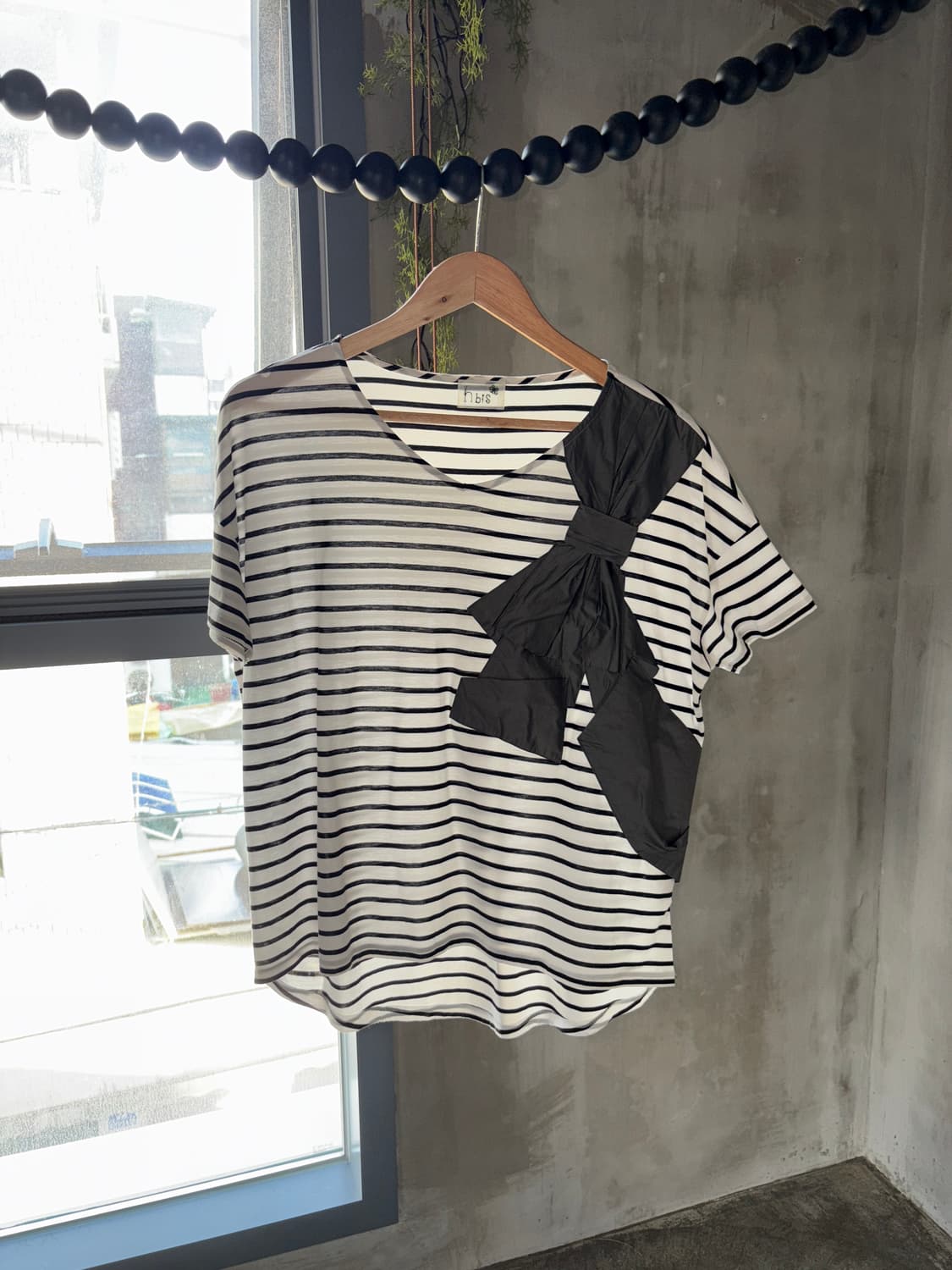 Ribbon top 상품이미지1