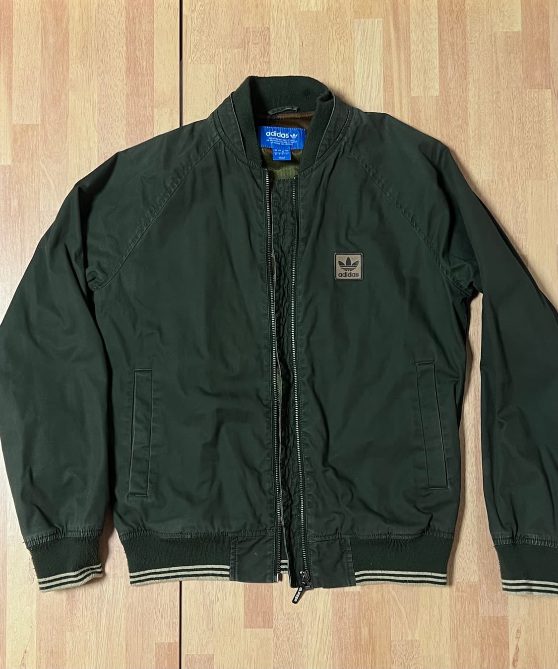 Adidas Khaki jumper 상품이미지1