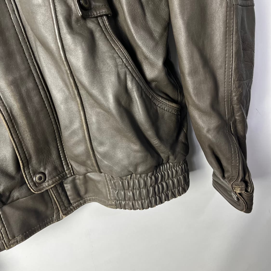 [Volunt] 90's 빈티지 레더 봄버자켓 상품이미지4