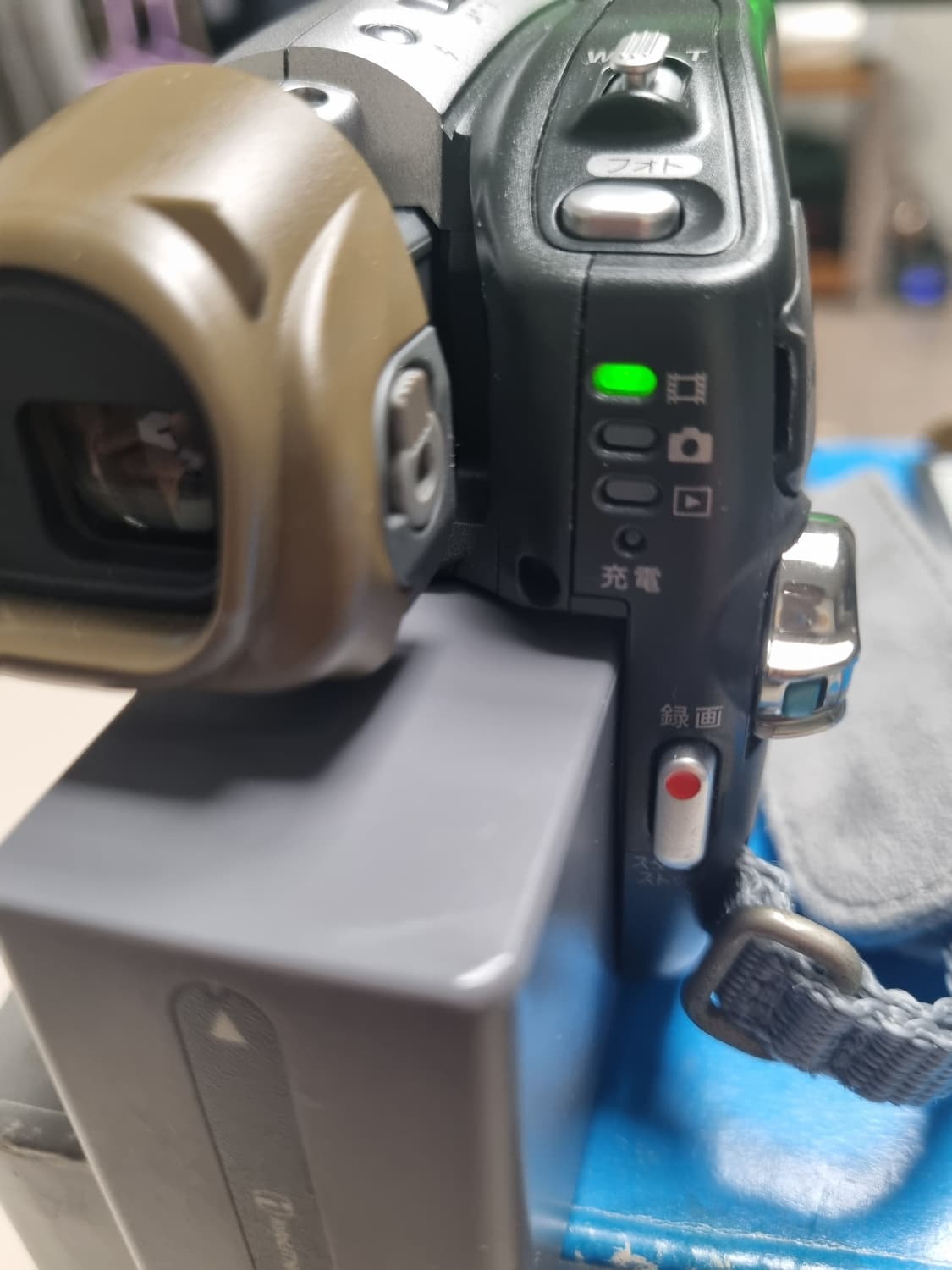 소니 캠코더 DCR-DVD403 상품이미지7