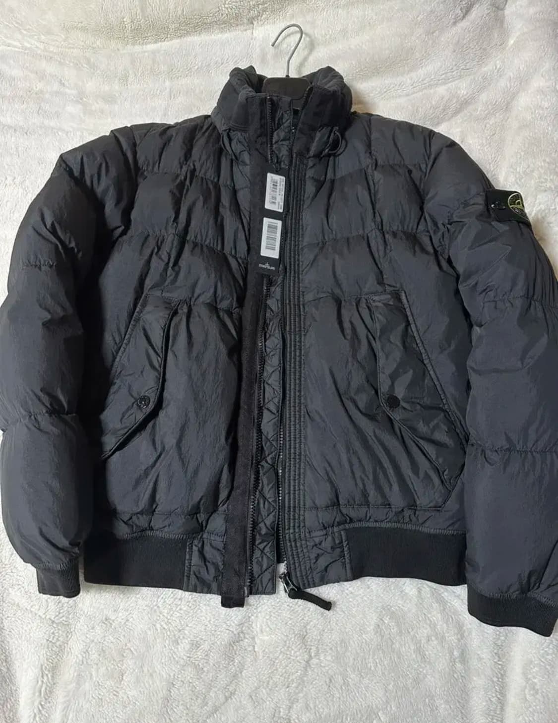 스톤아일랜드 크링클랩스 18fw 블랙 (우원재패딩,s 95~100) 상품이미지1